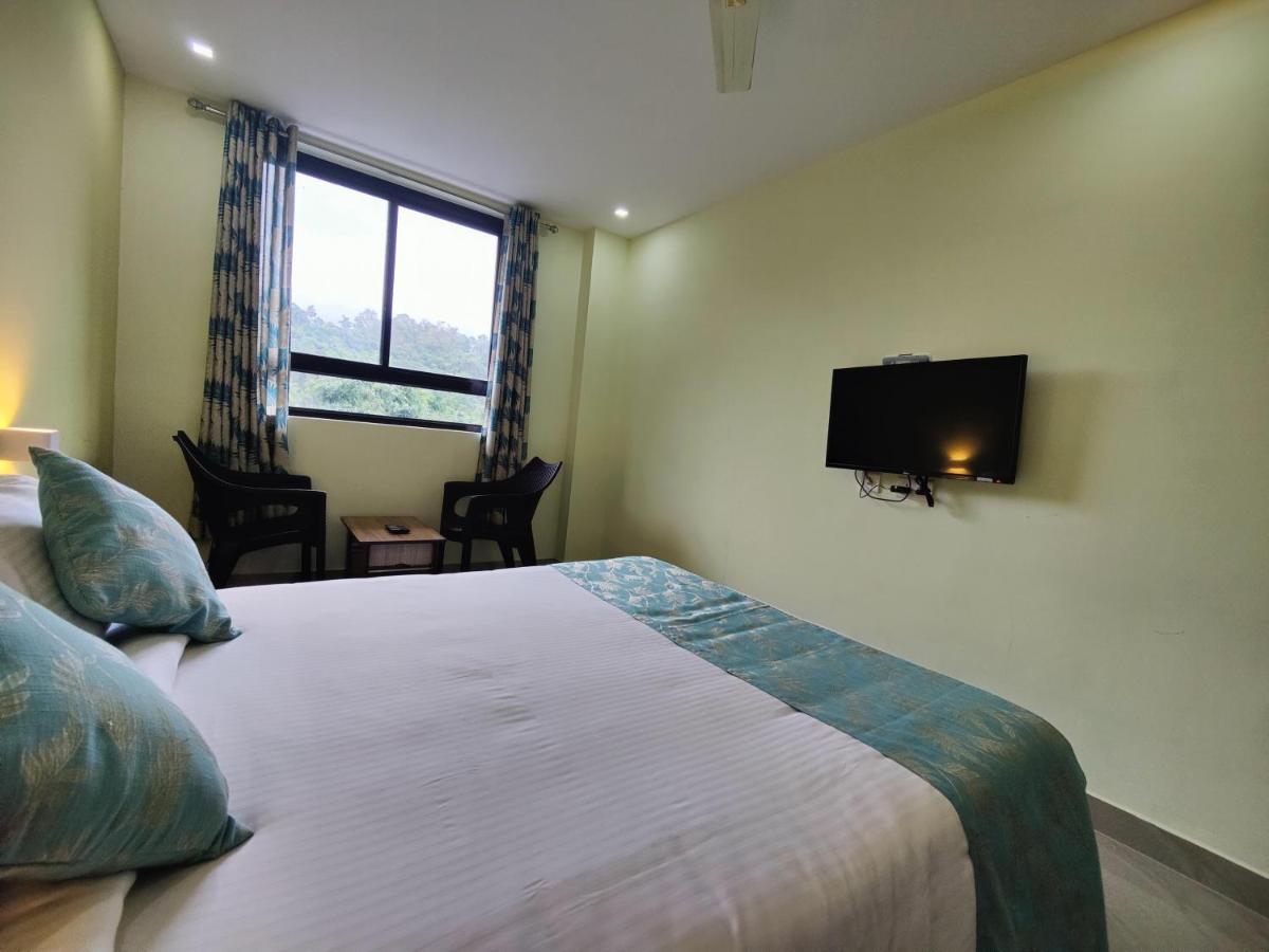 Munnar Bnb Panzió Kültér fotó